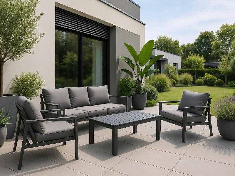 Outdoor Seating Around Water Features