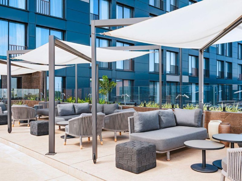 Furniture Selection for Courtyards