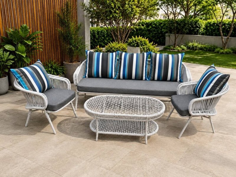 Outdoor Sofa Set Thumb