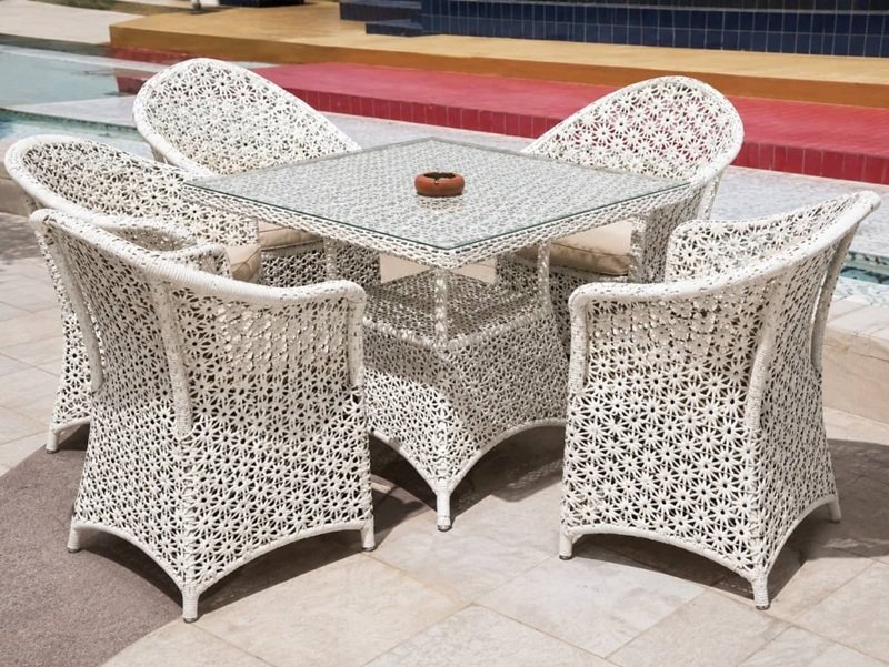 Wicker Dining Set Thumb