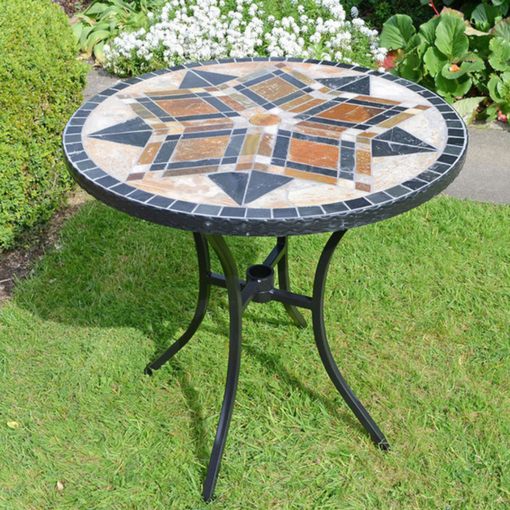 Garden Tables in Delhi