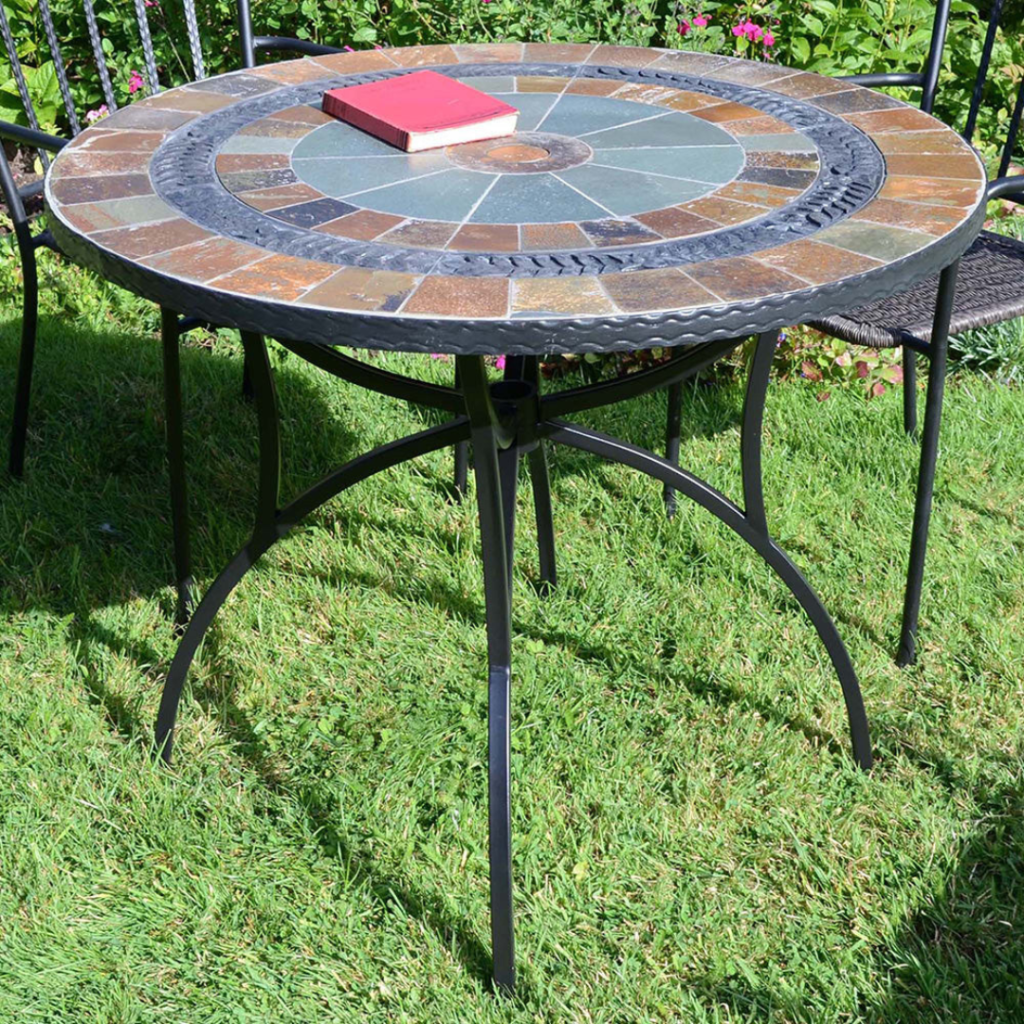 Garden Tables in Delhi