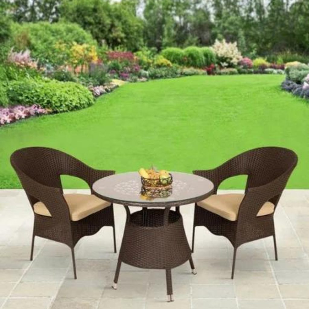 Garden Tables in Delhi