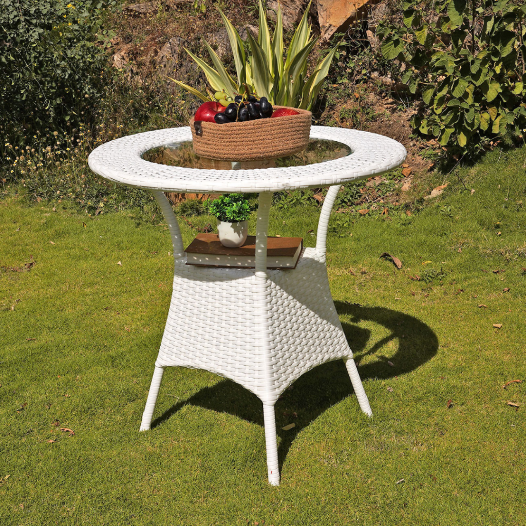 Garden Tables in Delhi