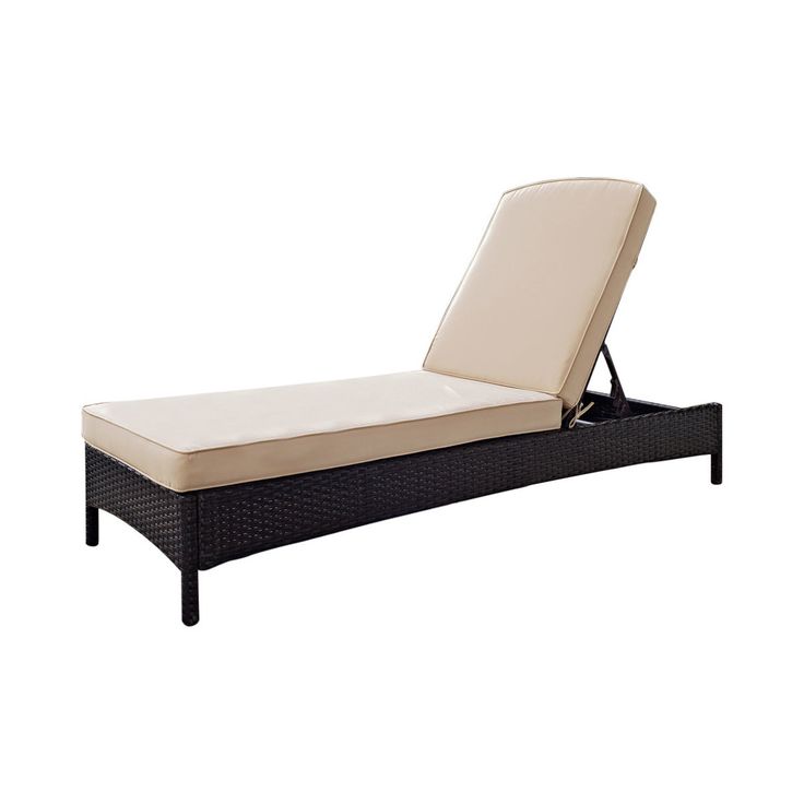 Rattan Lounger